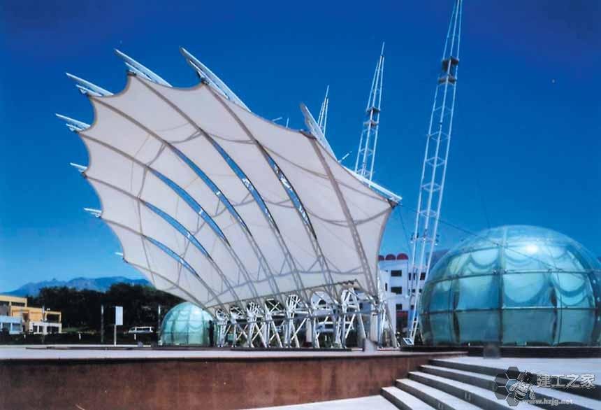 大冶车棚膜结构网架